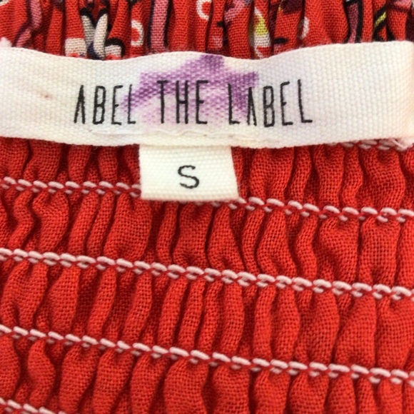 Abel the Label Lola dress, ruffle hem. Back cutout. - Picture 11 of 11